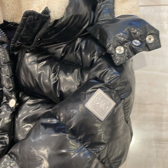 Sam Gigi shearling trim down Black Puffer Jacket - Picture 6 of 9